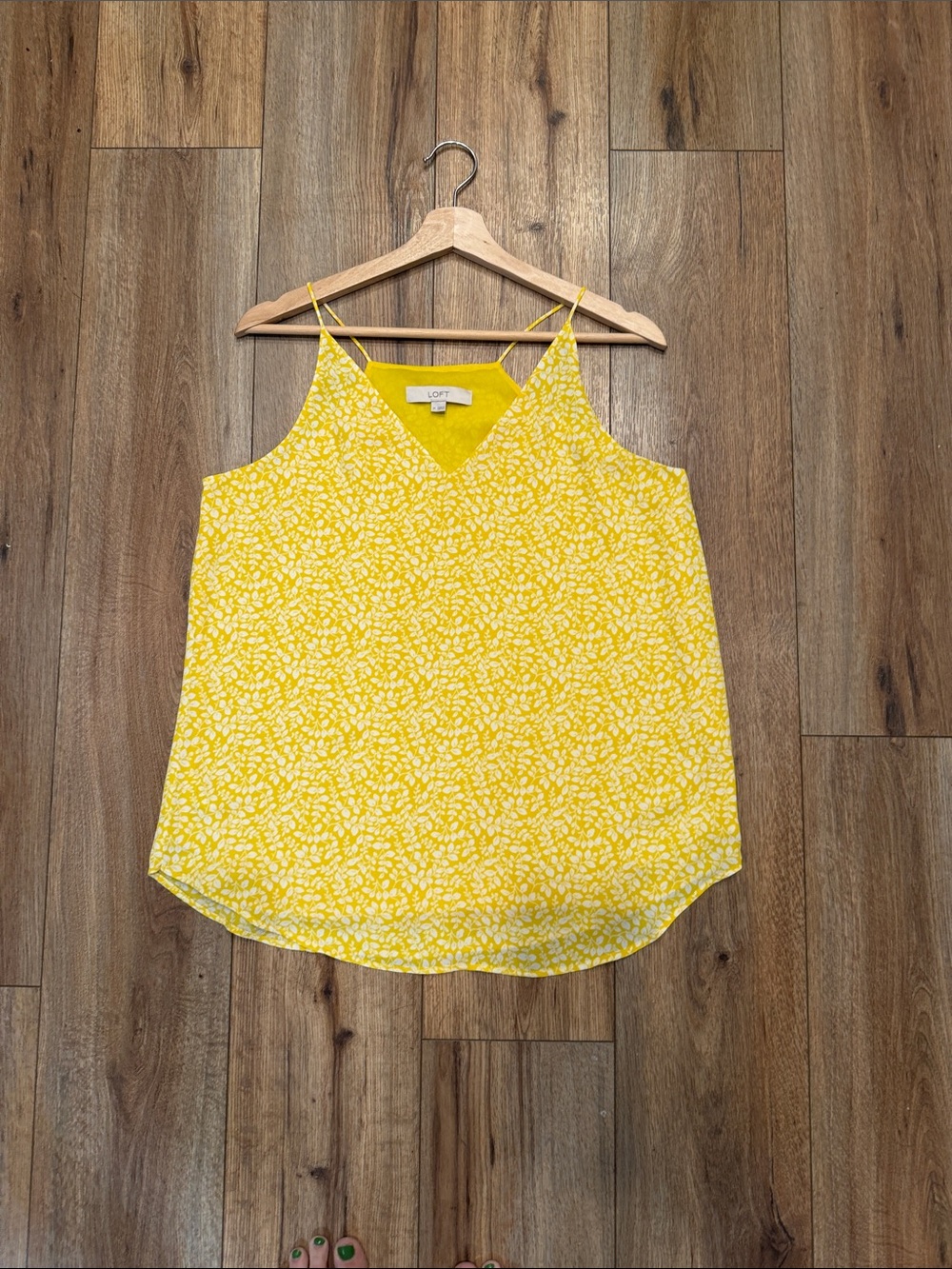 LOFT 3-piece Bundle M&MP Floral Sleeveless Work Play Blouses - Picture 3 of 10
